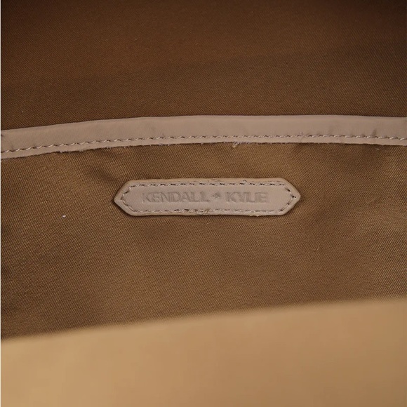 KENDALL&KYLIE BEIGE SMALL BACKPACK - Picture 13 of 13